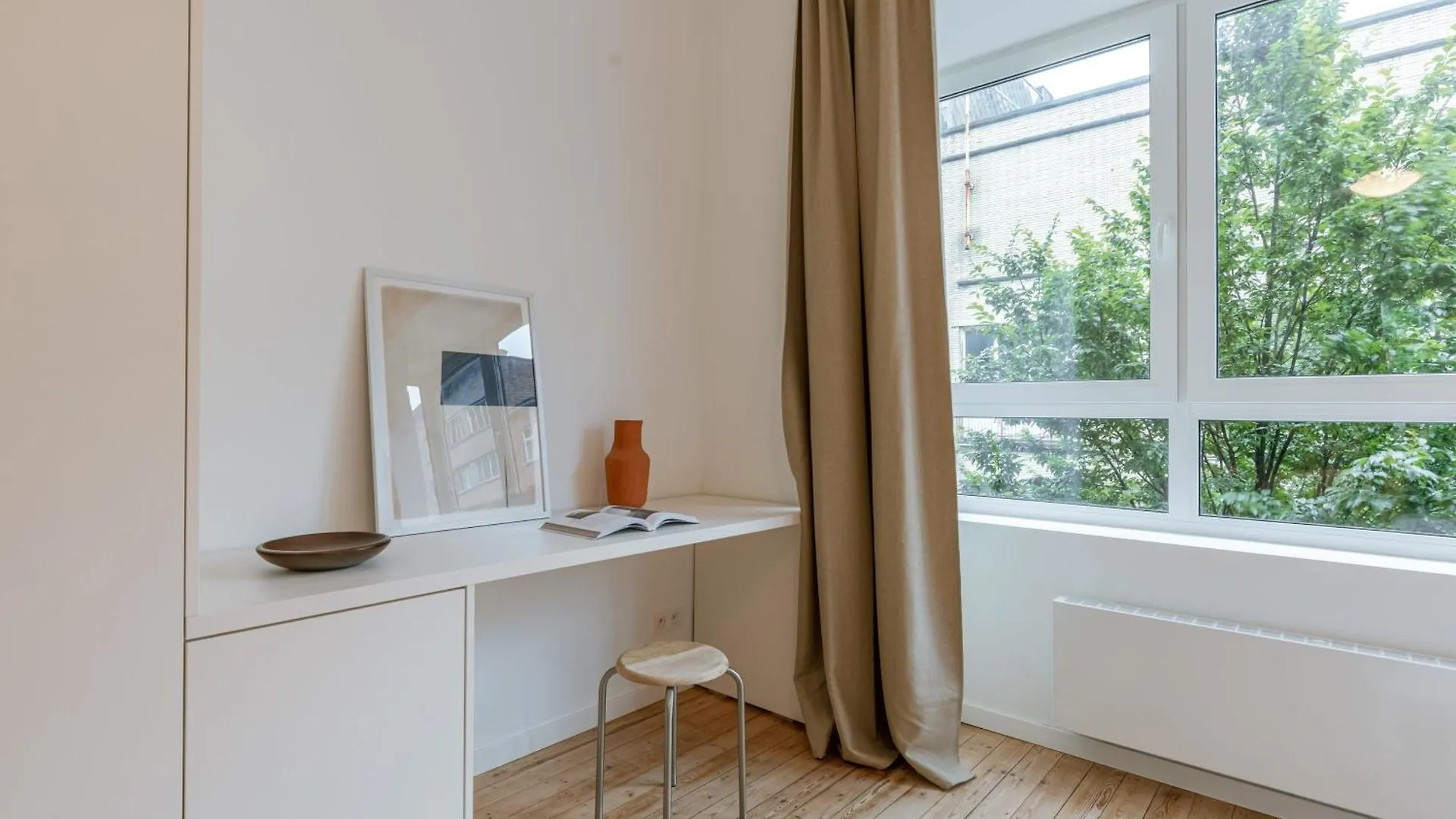Huswell - Charming Apartment With Cozy Balcony Antwerp