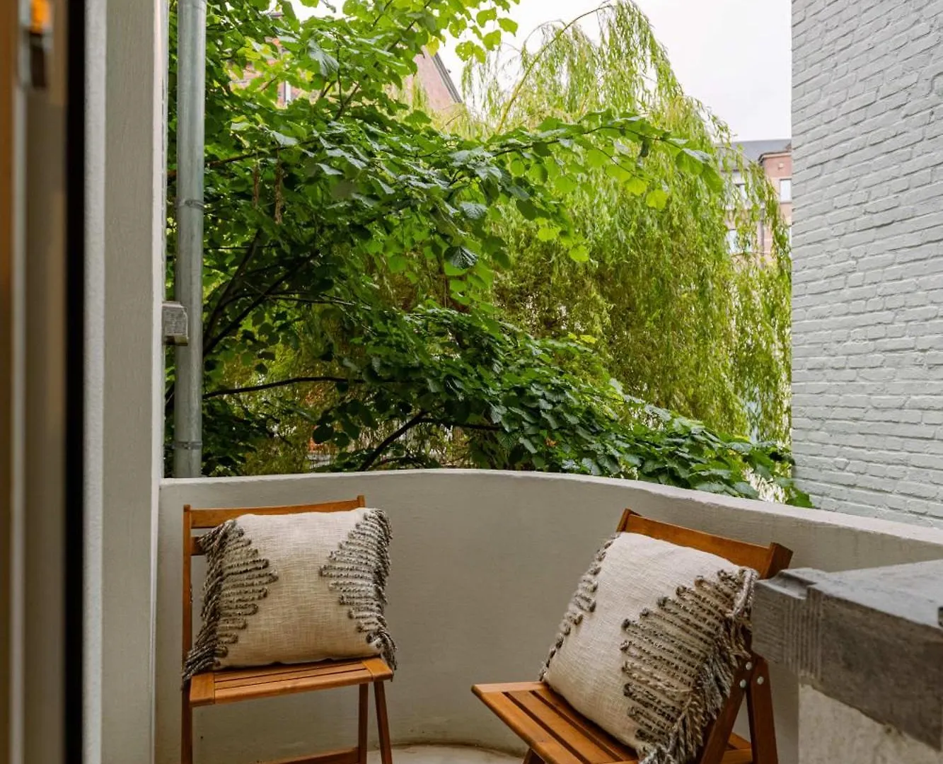 Huswell - Charming Apartment With Cozy Balcony Antwerp
